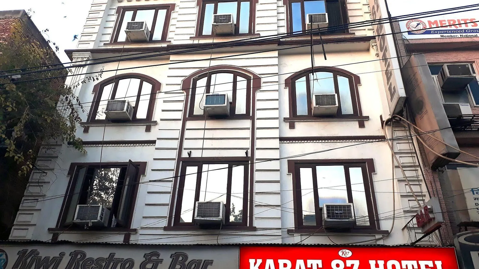 Hotel Karat 87 Delhi